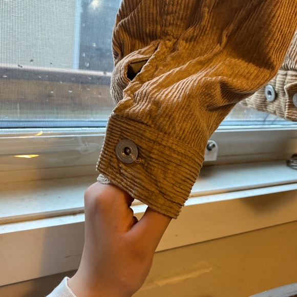 Corduroy Sherpa Jacket - Picture 3 of 3